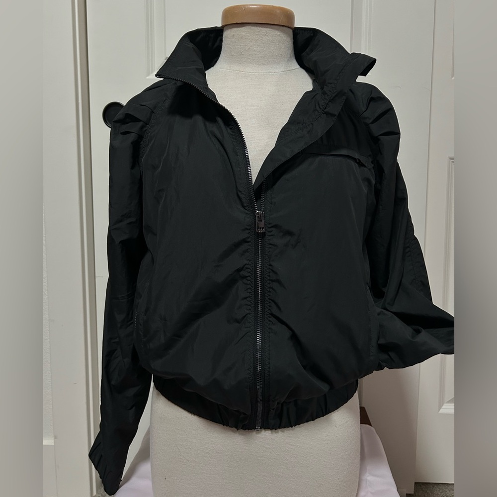 Lorna Jane Windbreaker